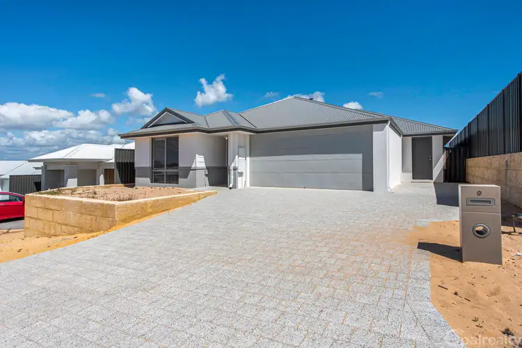 9B Pismo Street, Madora Bay WA 6210