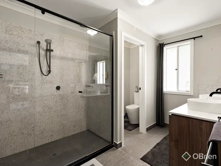 Sixth view of Homely house listing, 4 Sherry Circuit, Fraser Rise VIC 3336