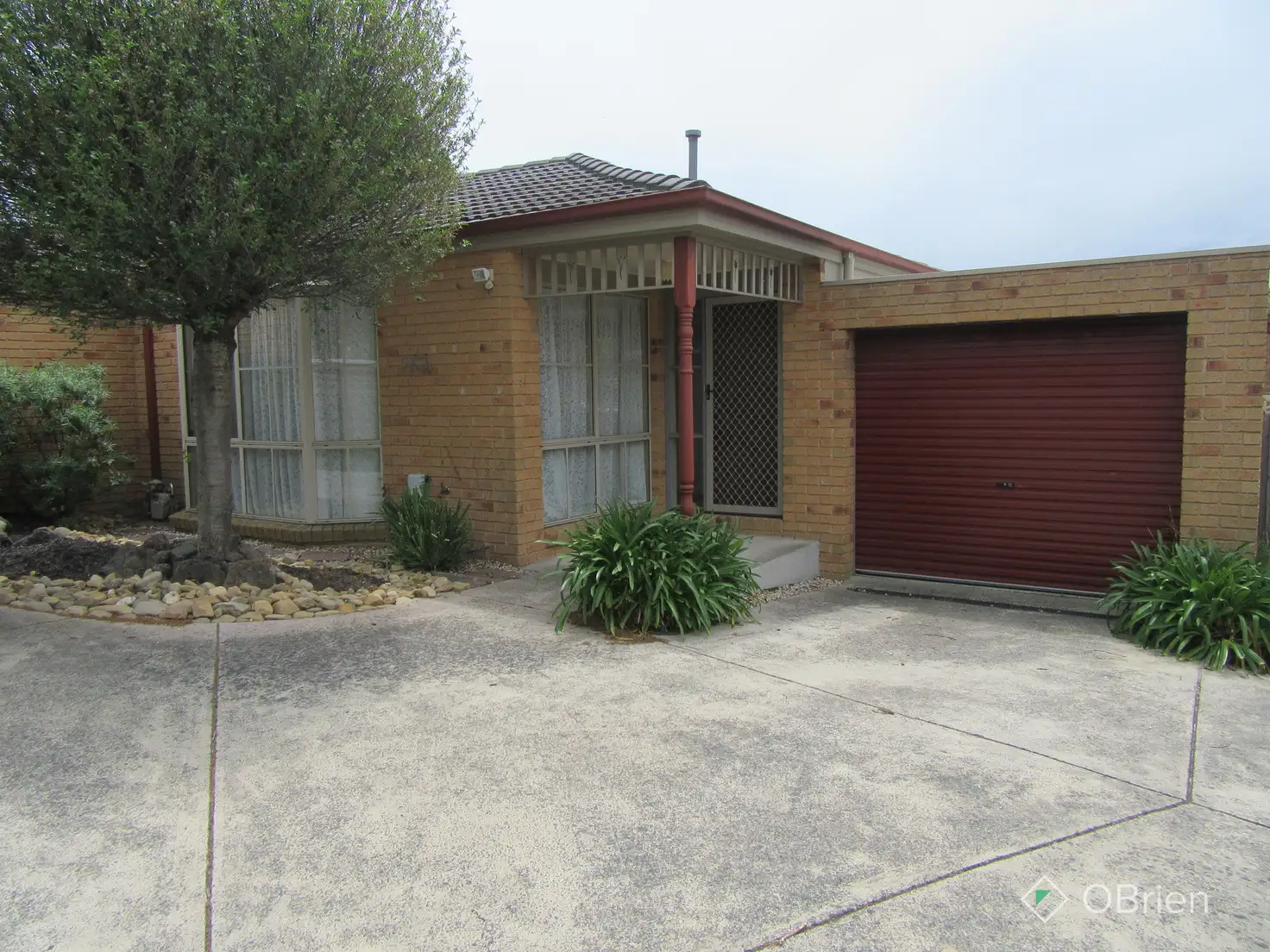 Main view of Homely unit listing, 4/9-11 Athol Court, Langwarrin VIC 3910