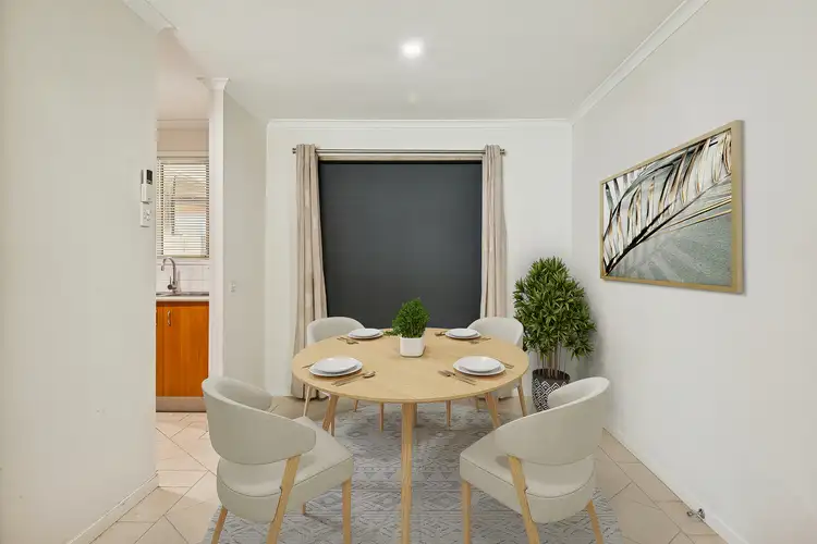 Fifth view of Homely house listing, 10 Windsong Court, Hillcrest QLD 4118