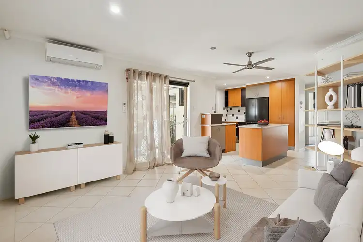 Sixth view of Homely house listing, 10 Windsong Court, Hillcrest QLD 4118