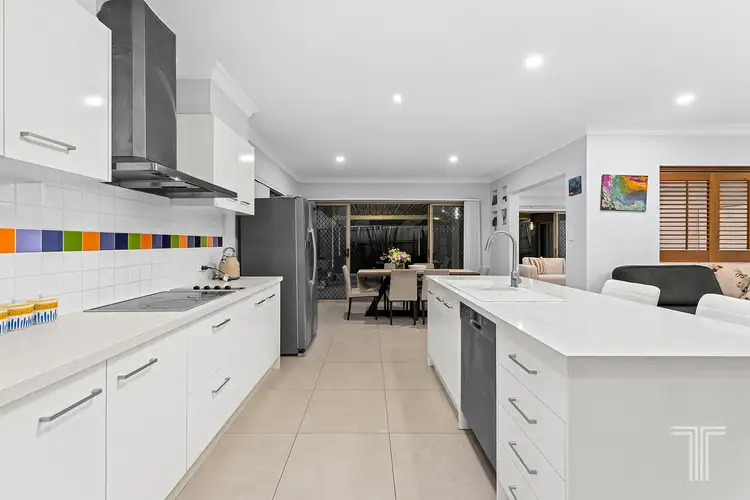 Fourth view of Homely house listing, 8 Malvern Place, Forest Lake QLD 4078