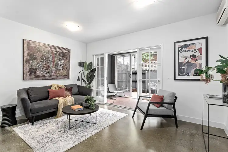 6/221 Dandenong Road, Windsor VIC 3181