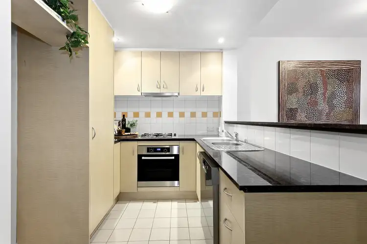 Fifth view of Homely apartment listing, 6/221 Dandenong Road, Windsor VIC 3181