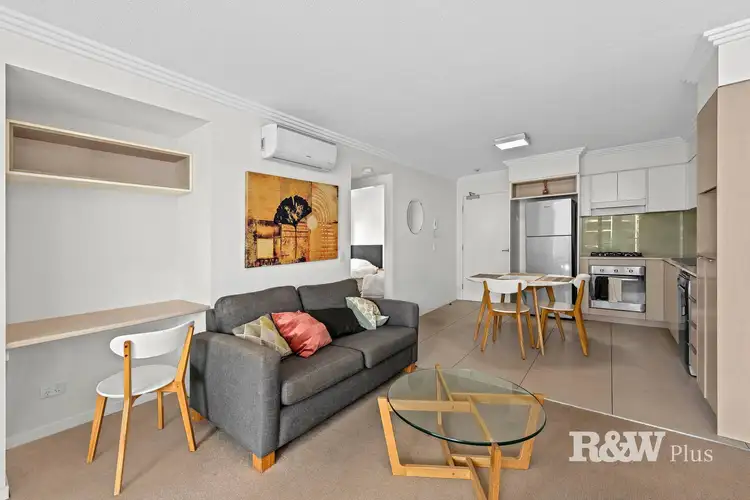 607/14 Merivale Street