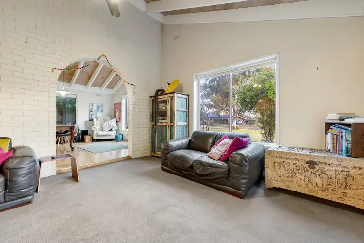 Third view of Homely house listing, 10 Wallaroo Square, Werribee VIC 3030
