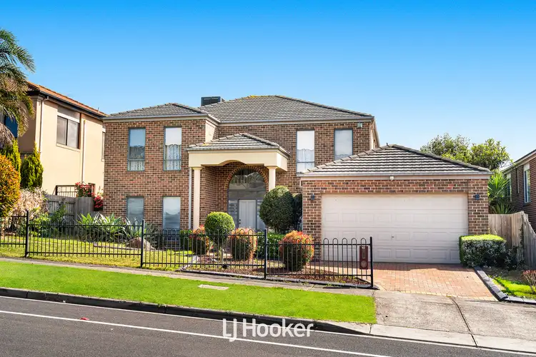 10 Homewood Boulevard, Hallam VIC 3803