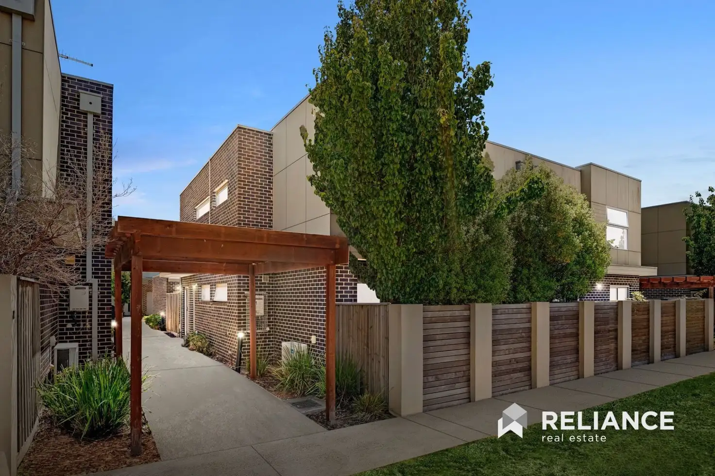 Main view of Homely house listing, 21/5 Thomas Carr Drive, Tarneit VIC 3029