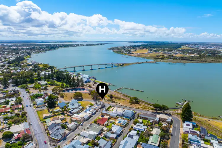 1 Hutchinson Street, Goolwa SA 5214