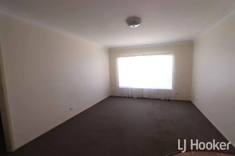 Third view of Homely semi-detached listing, 17B Queens Terrace, Inverell NSW 2360