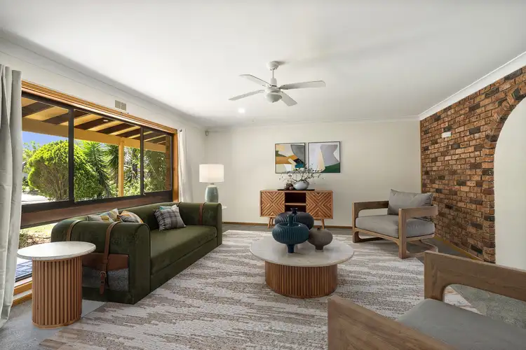 11 Ambassador Avenue