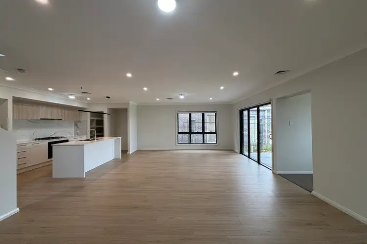 75 McConchie Street, Leppington NSW 2179