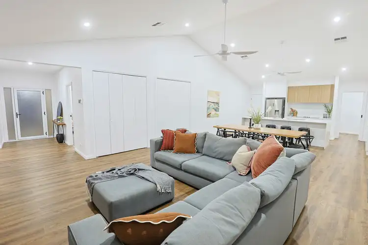 Fifth view of Homely house listing, 8 Mallee Ridge Drive, Irymple VIC 3498