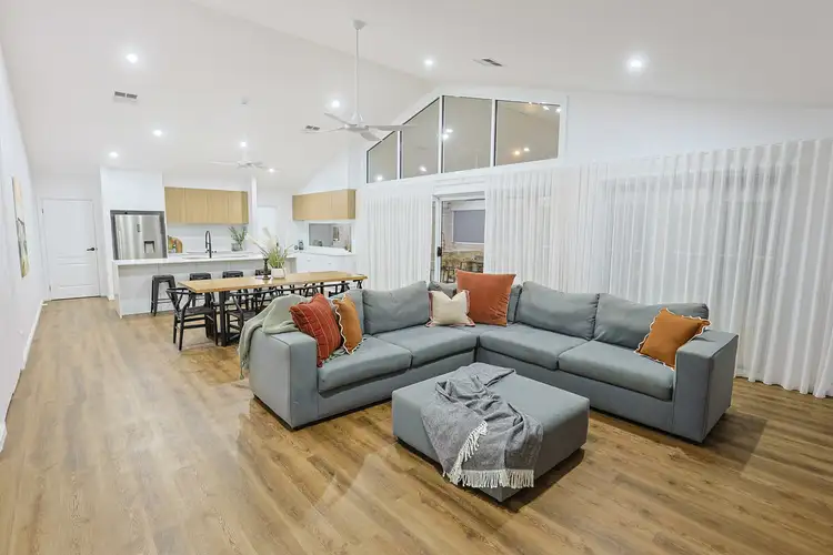 Sixth view of Homely house listing, 8 Mallee Ridge Drive, Irymple VIC 3498