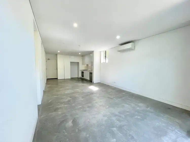 Second view of Homely unit listing, 2/3 Minneapolis Crescent, Maroubra NSW 2035
