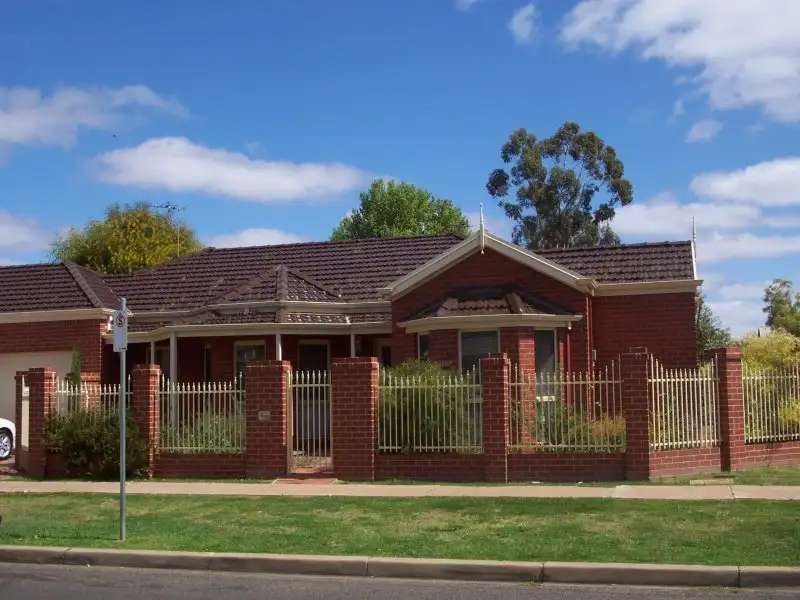 Main view of Homely townhouse listing, 11 Langtree Parade, Mildura VIC 3500