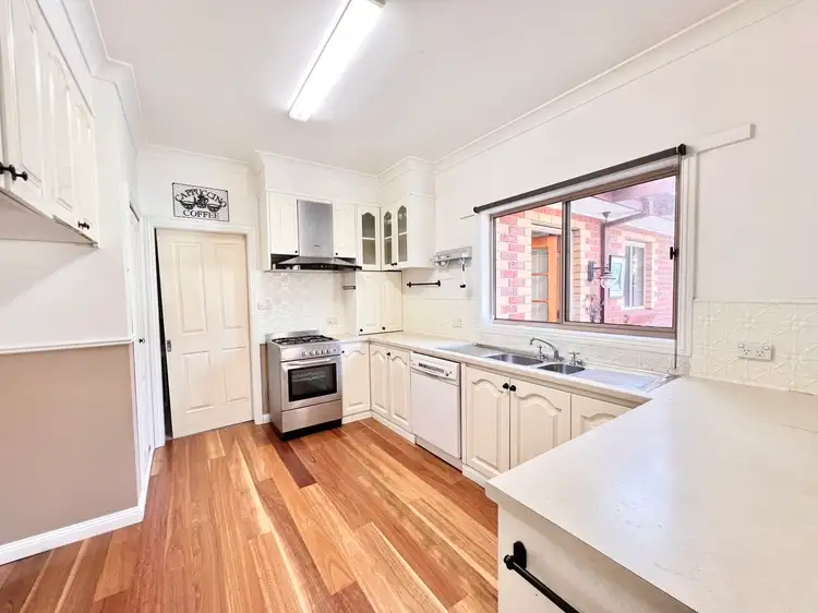 Fifth view of Homely house listing, 31 Rowan Parade, Wendouree VIC 3355