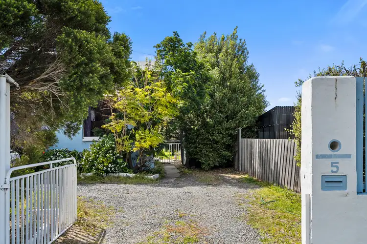 5 Raynors Road, Midway Point TAS 7171