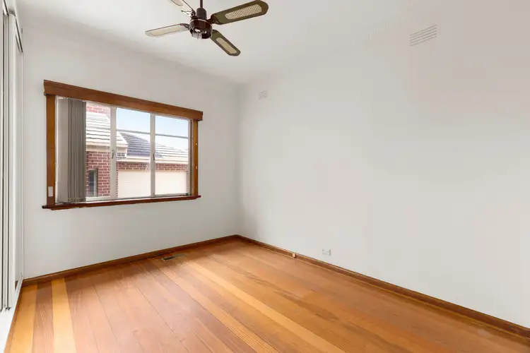 Sixth view of Homely unit listing, 1/4 Koonawarra Street, Clayton South VIC 3169