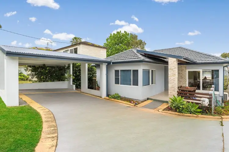 215 Woronora Road, Engadine NSW 2233
