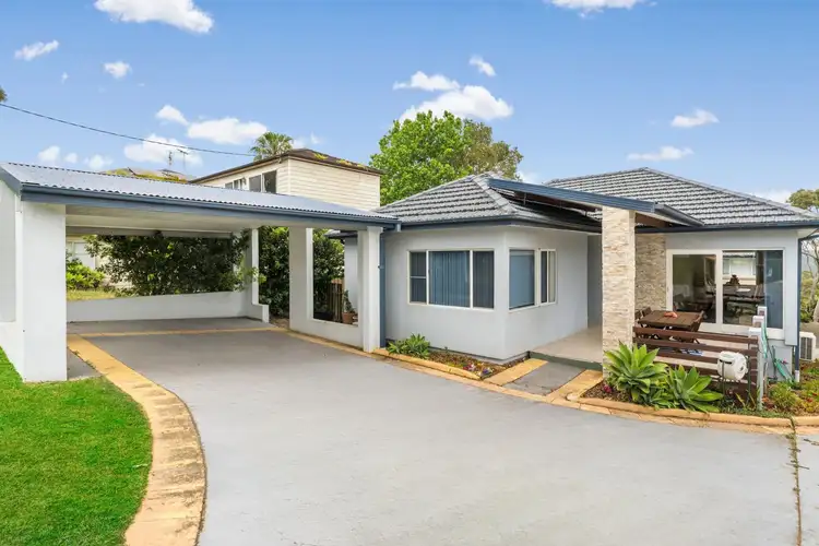 215 Woronora Road, Engadine NSW 2233
