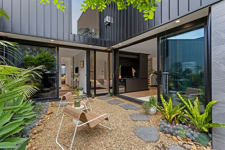 7 Spinnaker Terrace, Safety Beach VIC 3936