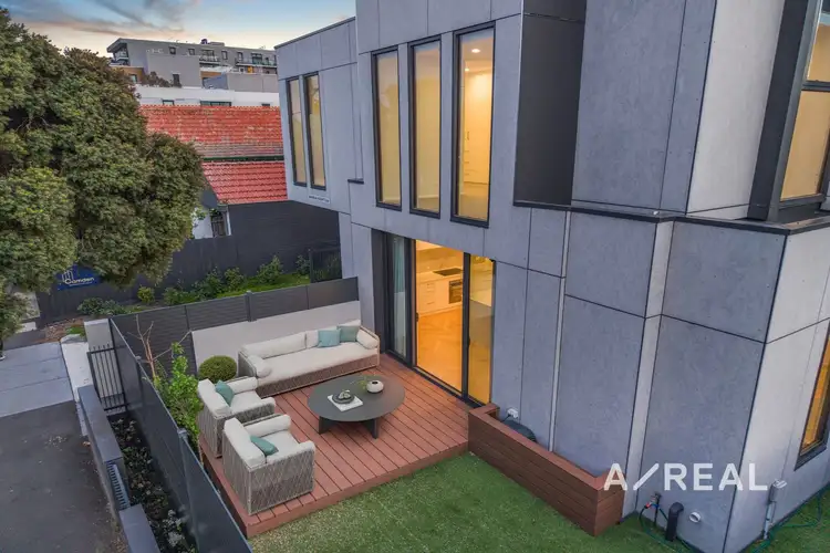 2 Truscott Street, Brunswick East VIC 3057