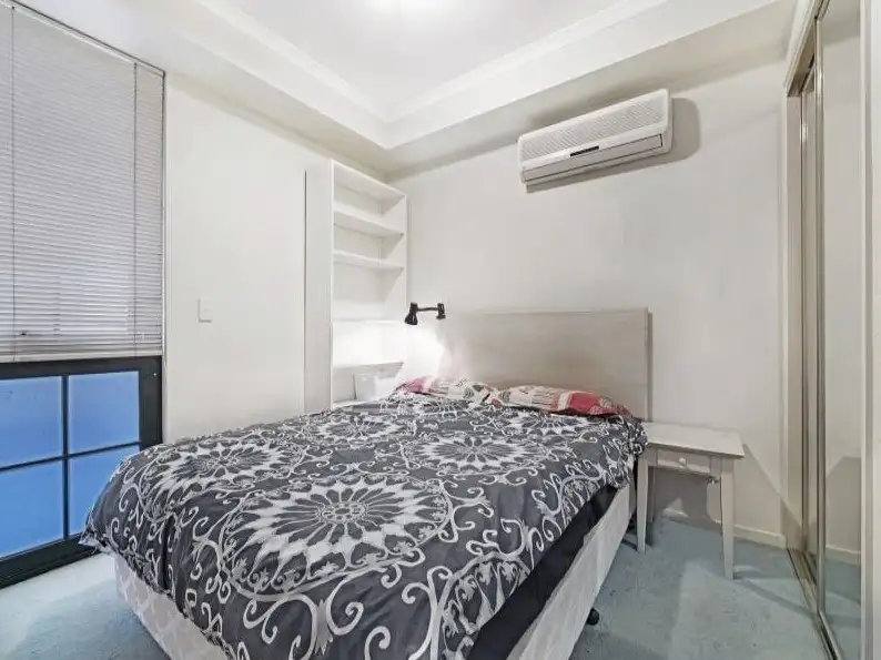 Main view of Homely studio listing, 619/585 La Trobe Street, Melbourne VIC 3000