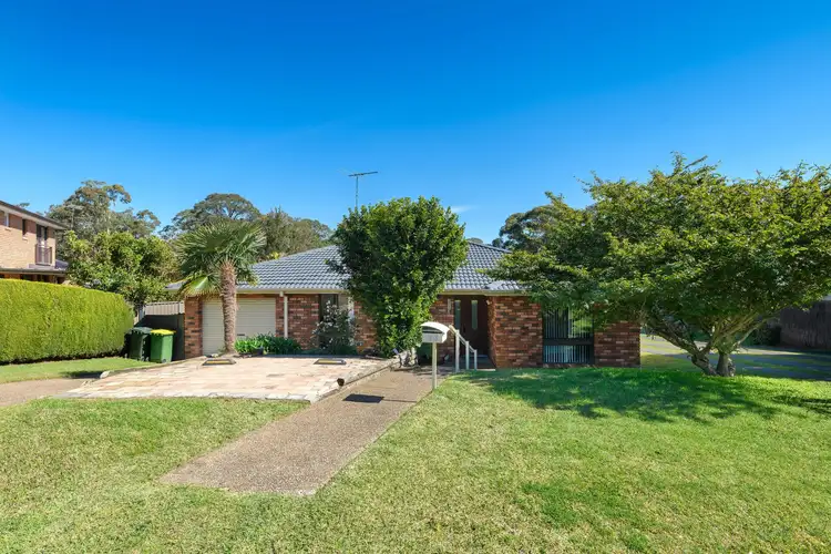 33 Bodalla Crescent, Bangor NSW 2234