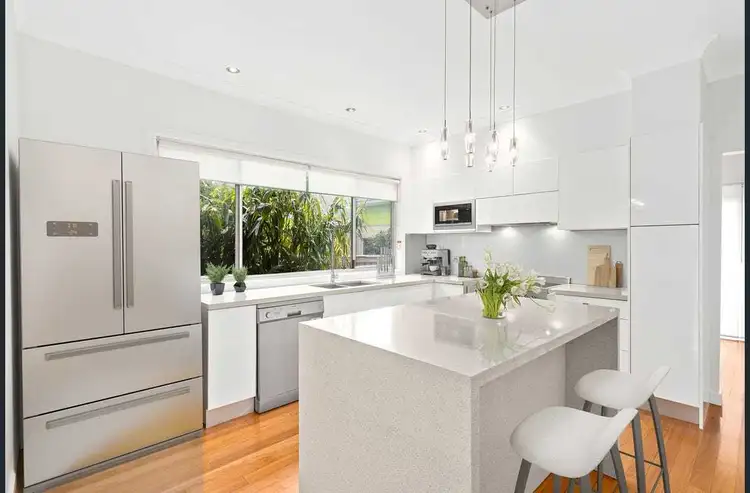 6 Henry Street, Tarrawanna NSW 2518