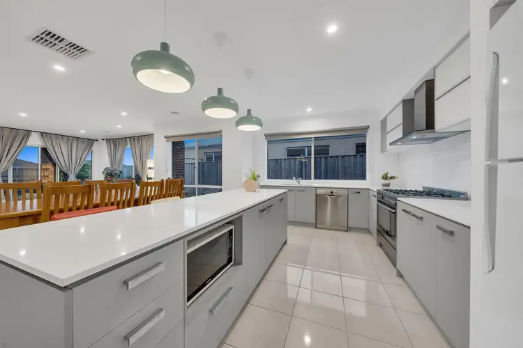 Sixth view of Homely house listing, 17 Chestnut Avenue, Clyde VIC 3978