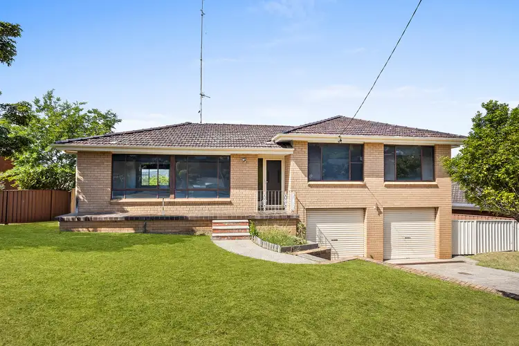33 Burgess Avenue, Figtree NSW 2525