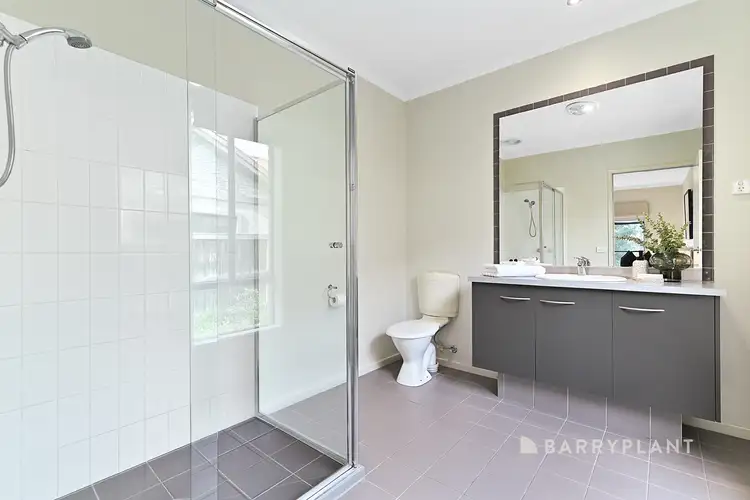 Fifth view of Homely house listing, 7 Oakmoss Place, Berwick VIC 3806