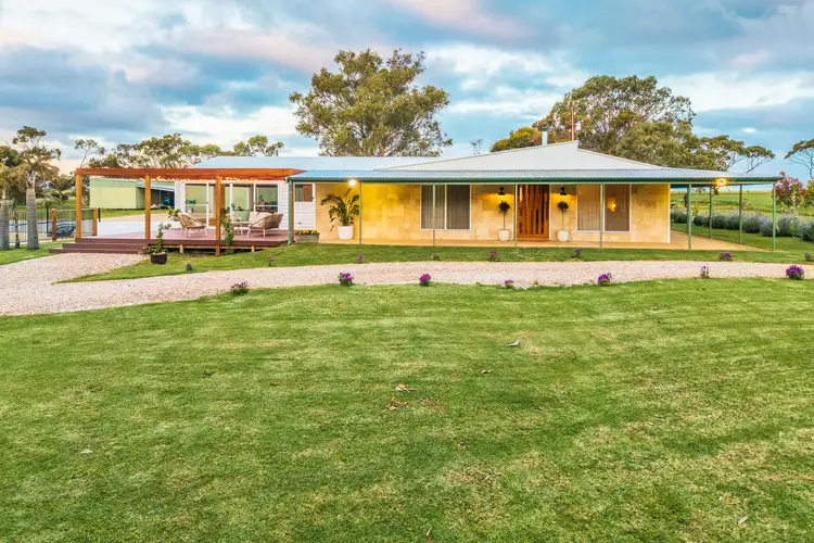 1950 Flinders Highway, Coomunga SA 5607