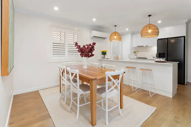 7 Wallbank Way, Bulli NSW 2516