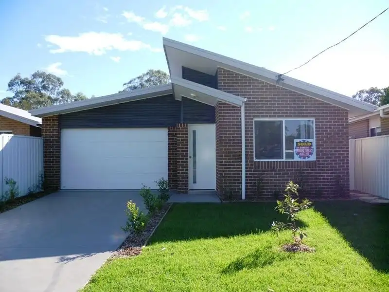 Main view of Homely house listing, 4/1 Earl Grey Crescent, Raymond Terrace NSW 2324
