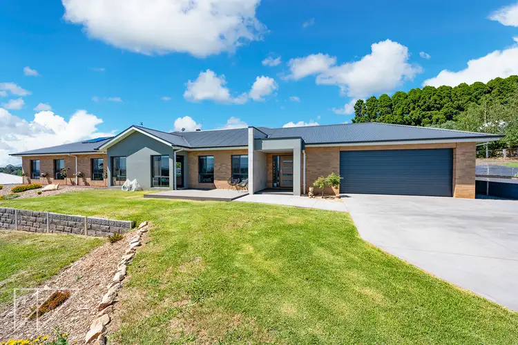 Second view of Homely house listing, 7 Emerald Drive, Warragul VIC 3820