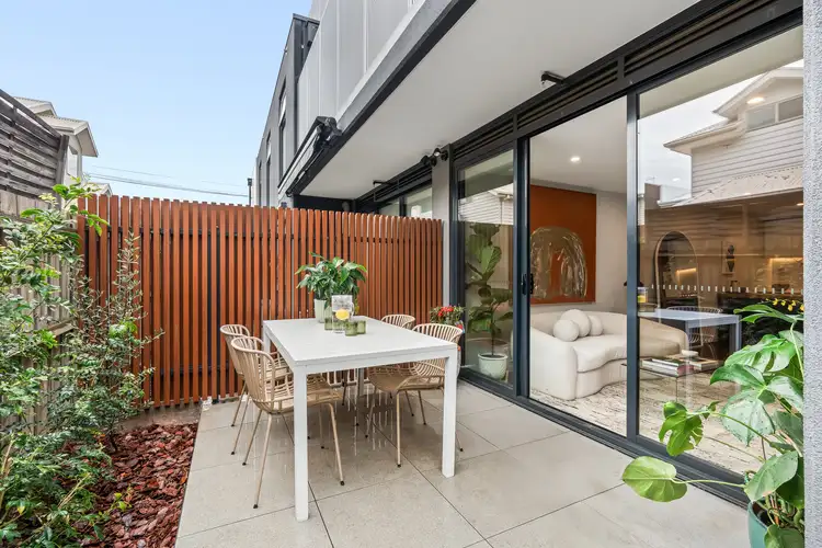10/25 Clapham Street, Thornbury VIC 3071