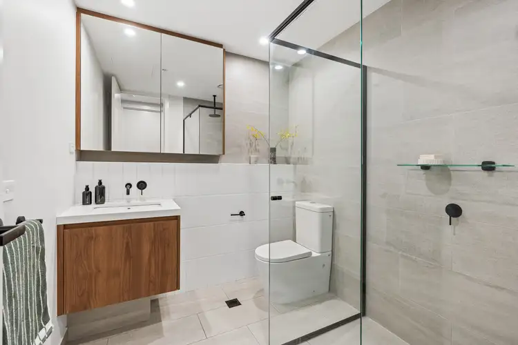 Fifth view of Homely apartment listing, 10/25 Clapham Street, Thornbury VIC 3071