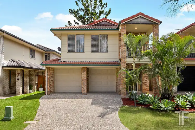 5 Araluen Place, Carindale QLD 4152