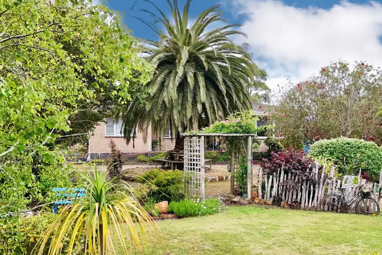 10 Rocky Crossing Road, Warrenup WA 6330