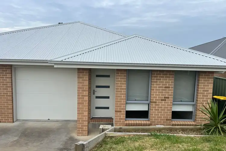 15 Bendigo Circuit, Nowra NSW 2541