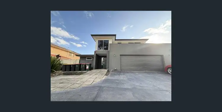 9 Gardiner Road, Clayton VIC 3168
