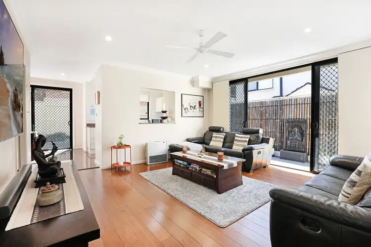 Second view of Homely townhouse listing, 4/44-46 Rowland Avenue, Wollongong NSW 2500