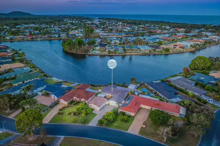 15 Edward Avenue, Pottsville NSW 2489