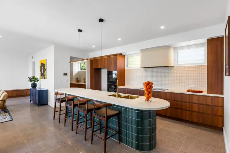 42 Skyline Terrace, Burleigh Heads QLD 4220