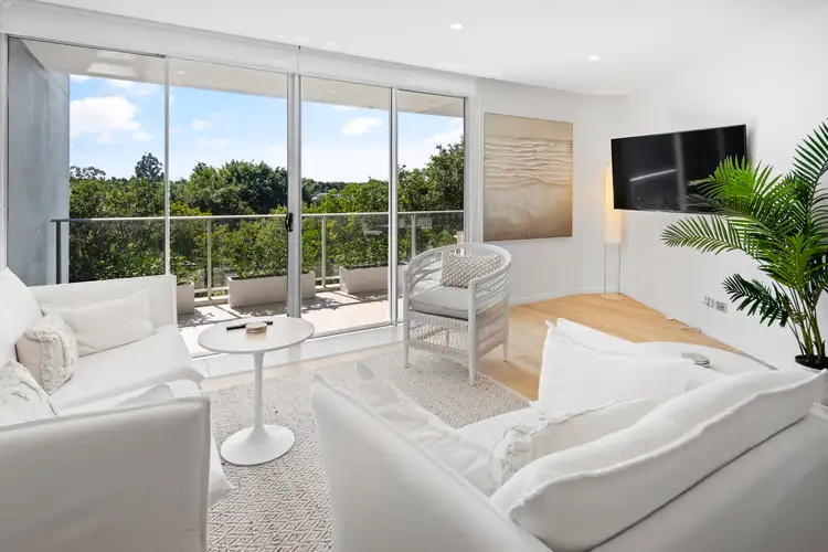 1301/2 Activa Way, Hope Island QLD 4212