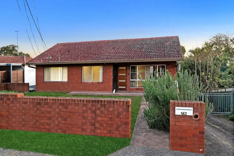 142 Quarry Road, Ryde NSW 2112
