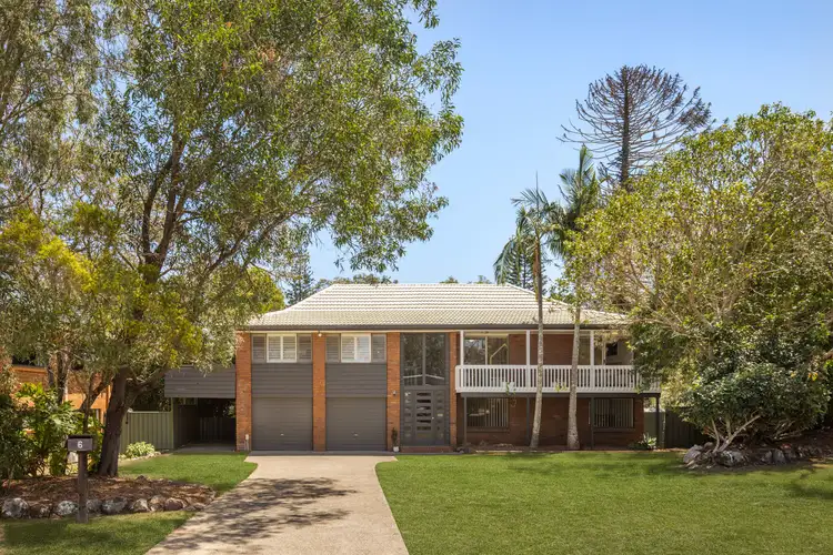 6 Mondra Street, Kenmore Hills QLD 4069