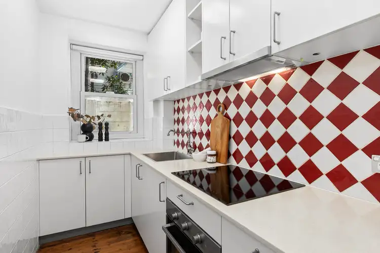 Fourth view of Homely unit listing, 2/4 Macleay Street, Potts Point NSW 2011